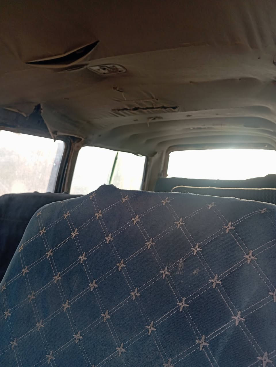 بستا للبيع 95 رقم بغداد الماني سنويه كارتونيه راعيهه بكربله مواصله التكفل سرقه وعشاىر  محرك خير من الله دوشمه جديده كشره موضح بالصور بيهع الشاصي الأيمن بي فطر والرابع يفلت  باتري جديد صار اسبوع ماخذهتخم تاير السياره شغاله وجاهزه  
 سعرهه 15وبيهه مجال مكانها بالمحله ***********
