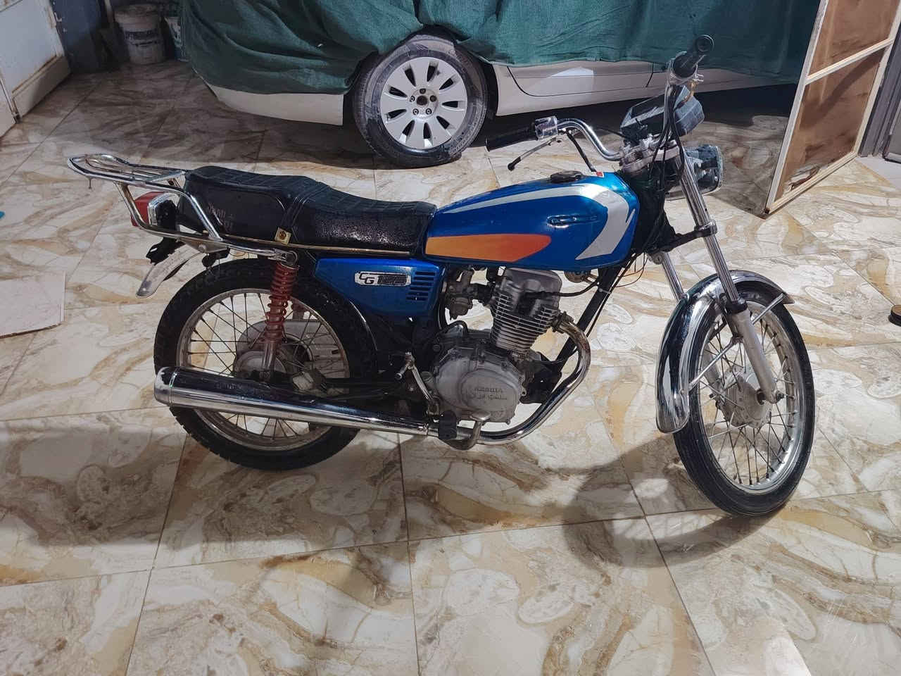 السلام عليكم دراجه ارشه موديل 2020 للبيع الدراجه كلك ضايعه الأوراق اكفلك سرقه الدراجه خير من الله لا تنقيص ولا تبخير بيها فقط صوت مال فيلاس يرادلها چواكيج وسعرهن 10 ما عندي وقت حته ابدلهن سعرها 275 وبيها مجال قليل جدا  *********** مكاني يم محطة الفؤادين
