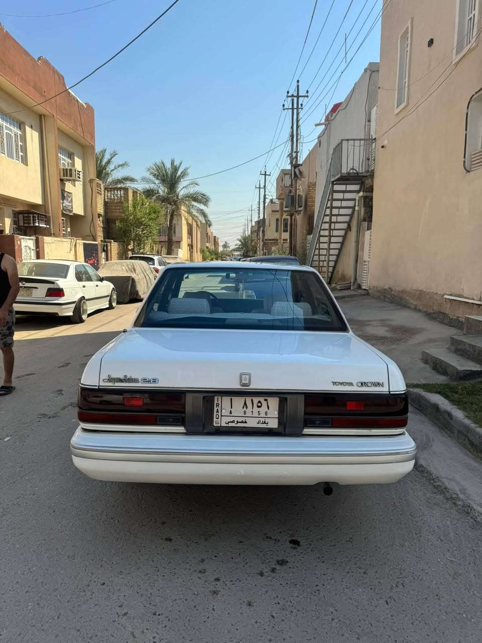 السلام عليكم
سوبر سيدان 1990 
محرك بلادي كير عادي 5M 
على وضع الشركة حصراً 
السعر 108 
مكان بغداد الشعب 
للاستفسار الاتصال بلرقم ***********
