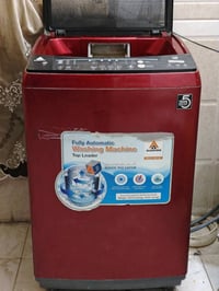 غساله الحافظ شغاله بس ميدور المحرك  قيم واخذ رقمي واتساب 07827586875