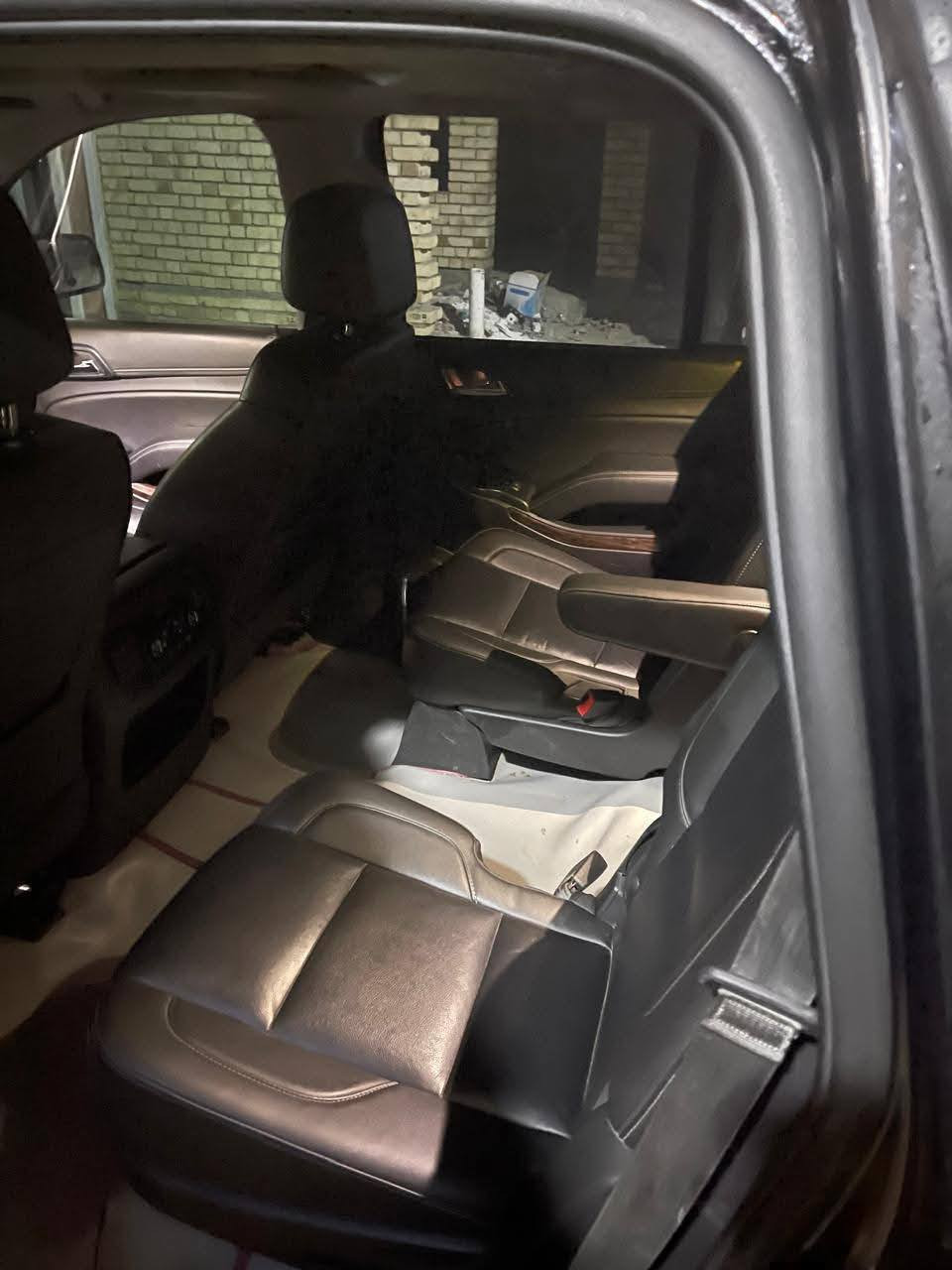 تاهو ٢١٠٩ فول مواصفات ٣ قطع تبديل صبغ جاملغ خلفي بس، 
ماشيه ١٢٠ كيلو متر مكان سياره بغداد سعر ٣١ بيها مجال
رقم ***********
