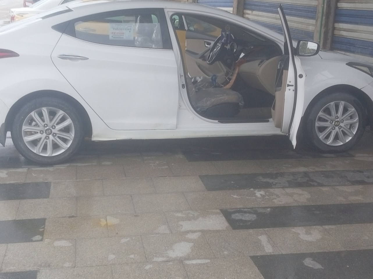 سلام عليكم النتره 2016 خليجي موصفت سياره
شفط مرايت
تحكم ستيرن
فتحه القمره
شير بل مريت
تبريد 🥶
مكين ١٨٠٠
سياره حلوه وخير من الله سعر ١١٥ وبيه مجال وترهم مروس حسب القناع وكل الهله بل شرفنه رقم الهاتف ***********
