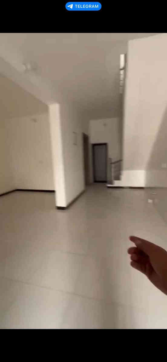 سلام عليكم ورحمه الله وبركاته
يعلن مجمع الدور البيضاء السكني 
  عن توفر وحدات سكنية مختلف المساحات وبأسعار تنافسية زراعي سند 25 قرار محكمة في منطقه الري بالقرب من منطقه الشباب ومنطقة المربع الذهبي ضمن مناطق بغداد / الكرخ موقع ممتاز جدآ تتراوح  المساحات :

60متر واجهة(6متر) نزال(10 متر) طابقين يحتوي هول+ استقبال + مطبخ +صحيات غرف نوم عدد 3
.....السعر 100 مليون ....

85 متر واجهه (6 متر ) طابقين يحتوي ع هول +استقبال +مطبخ+صحيات+غرف نوم عدد 3 
السعر ١٢٠ مليون  

90متر واجهة(6 متر) نزال(15 متر) طابقين يحتوي هول + استقبال+ مطبخ+صحيات غرف نوم عدد 3 
..... السعر ١٢٥ مليون .....

115متر واجهة (7 متر) نزال(17.5متر) طابقين يحتوي هول+استقبال+ مطبخ +صحيات + غرف نوم عدد 4
....السعر  ١٤٥ مليون .....

135 متر واجهة (7.6 متر) نزال(18 متر) طابقين يحتوي هول +استقبال + مطبخ + صحيات + غرف نوم عدد 4
..... السعر 165 مليون .....

علمآ المجمع كامل الخدمات( ماء +كهرباء + مجاري+ تبليط وبوابات دخول نضام سكيورتي) وبالقرب من المربع الذهبي : اغتنم الفرصة موقع ممتاز واسعار مناسبة جدآ
الاستفسار ***********

0790 680 4831
