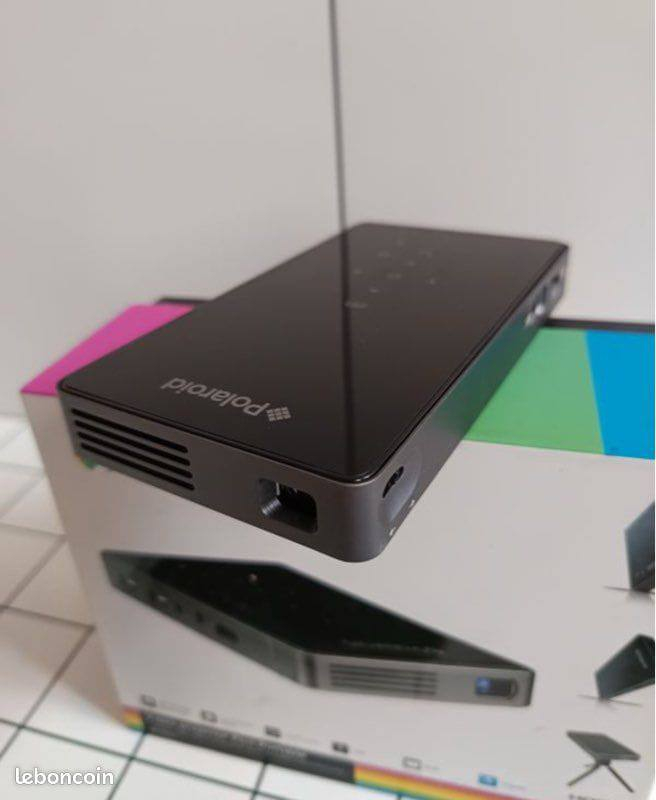 متوفر داتاشو شخن اصلي صوره عالي وافاى و بلثوث فقط يوتب مايشتغل 
سعر 75 الف 
*********** واتساب
