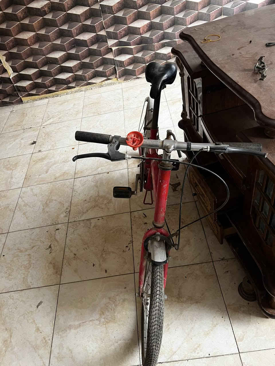 السلام عليكم
بايسكل باله حجم 20 للبيع السعر 55 ألف وبيه مجال للطيبين ان شاء الله
مكاني بغداد الشعب 
***********
