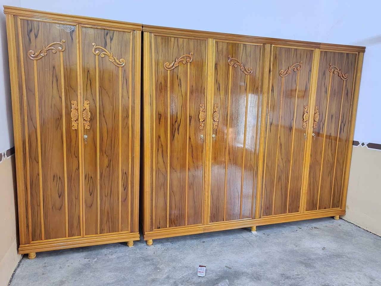 السلام عليكم تم تجهيز غرفه صاج 5ملم من معمل ونجارة صالح
للاستفسار علا الخاص او الاتصال علا الارقام ***********
***********
