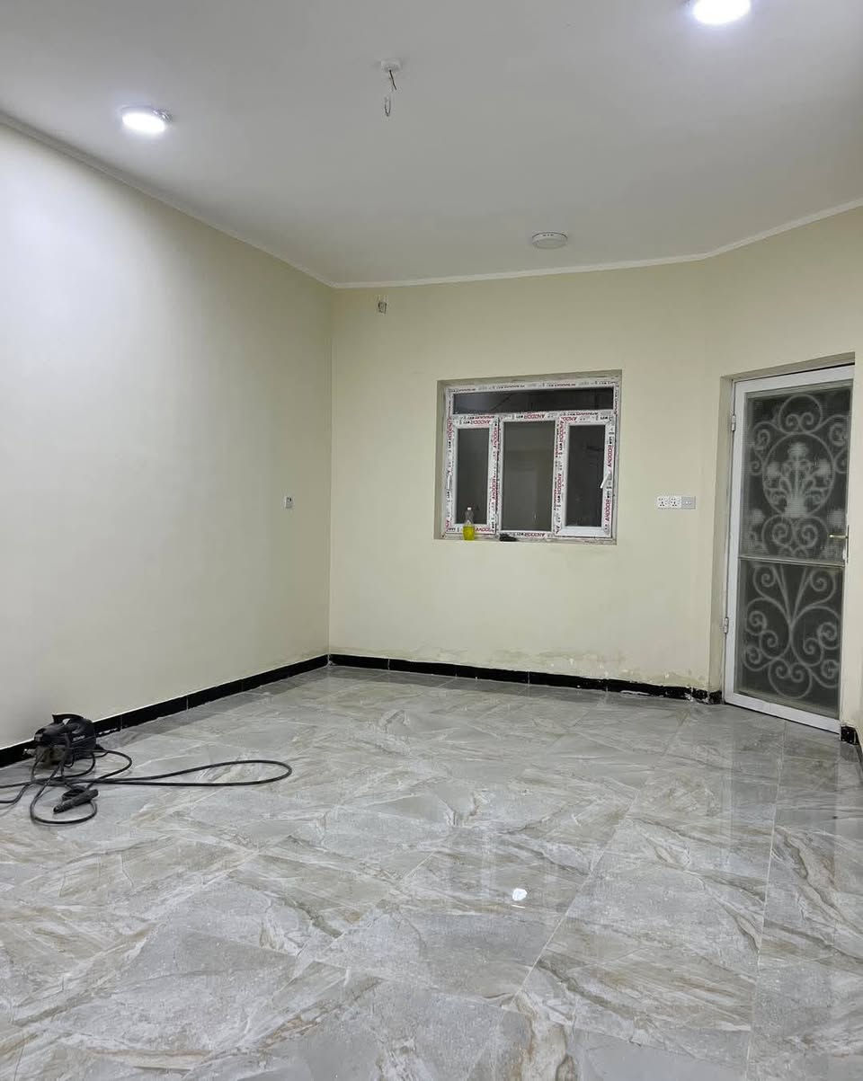 السلام عليكم
بيت بالدوح المساحه 202
قرب اسواق الياقوت
بناء والخارطه شخصي 
سنة البناء 2024
مطلوب للعقار 100 مليون
***********
