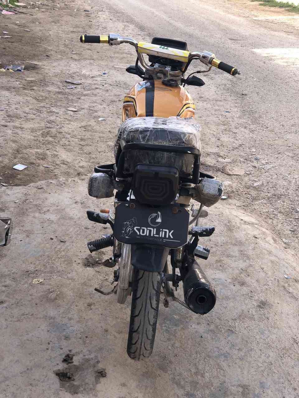 السلام عليك
درجتين للبيع
دراجه تايكر 2024
دراجه سيفان 2024
العنوان ديالي سراجق 
الستفسار تصل برقم ***********
مكلف بالنشر
