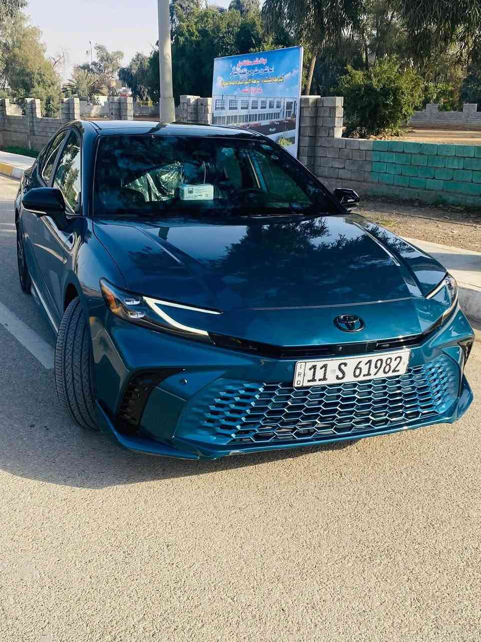 𝟐𝟎𝟐𝟓 𝐓𝐎𝐘𝐎𝐓𝐀 𝐂𝐀𝐌𝐑𝐘-𝐗𝐒𝐄

تويوتا كامري (XSE) موديل : 2025 لبيع او المراوس 

وارد : امريكي

اللون : ازرق جويتي  

عداد المسافة :10 الف ميل  

البجم كلة مغلف PPF

حجم المحرك : 2.5L (4.سلندر) هايبرد

 ملاحطة السيارة : الضربة خلفية  بدون ايرباك صور الحادث بالمنشور موجودة 

التصليح كالاتي:

 الجنطة والدعامية الخلفية صبغ فقط  يعني قطعة وحده صبغ وباقي كله بارد PDR

كافة الايرباكات سليمة %100

المواصفات : 𝐗𝐒E

فول فول مواصفات 1/1

نظام مراقبة انتباه السائق Driver Monitoring System (DMS)

فتحة سقف بانورما

داخل ليـــد بيلادي

كيـــج الـــكتـــرونـــي

شـــاشـــة كبير لمـــس

شحن وايـــر ليـــس

كاميرات 5 (امامية ،جوانب ،خلفية )360درجة

ابـــواب  بصمة

بصمة تشـــغيـــل 

تشغيل عن بعد (𝐑𝐄𝐌𝐎𝐓𝐄 𝐒𝐓𝐀𝐑𝐓)

هاند بريك بصمة

اوتو هولد (𝐀𝐔𝐓𝐎 𝐇𝐎𝐋𝐃)

اوتو ستارت (𝐀𝐔𝐓𝐎 𝐒𝐓𝐀𝐑𝐓)

اوتو ستوب (𝐀𝐔𝐓𝐎 𝐒𝐓𝐎𝐏)

رادار امامي (تحديد مسار)

‏‎رادار جانبي (نقاط عمياء)

‏‎رادار خلفي (التحذير من الاصطدام)

‏‎حساسات امامي

‏‎حساسات خلفي 

نظام (𝐄𝐂𝐎)

نظام (𝐍𝐎𝐑𝐌𝐀𝐋)

نظام (𝐒𝐏𝐎𝐑𝐓)

مانع انزلاق+𝐀𝐁𝐒

فول تحكم استيرن

استيرن هيتر

كشنات جلد (تدفئة،تبريد)

كشنات كهربائي

كشنات هيتر

تبريد لمس شاشة

تبريد شاشة قطعتين 

لايتات 𝐋𝐄𝐃 ليد عدسة زينون

بكلايتات 𝐋𝐄𝐃 ليد

ويل كروم قياس 19

 السعر (( اكتب تم ويوصلك خاص ))

للاستفسار اتصل على الرقم 

WhatsApp ☎️ ***********
