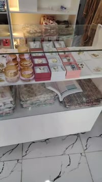 اكسسوارات نسائية • ساعات نسائية • بيجي