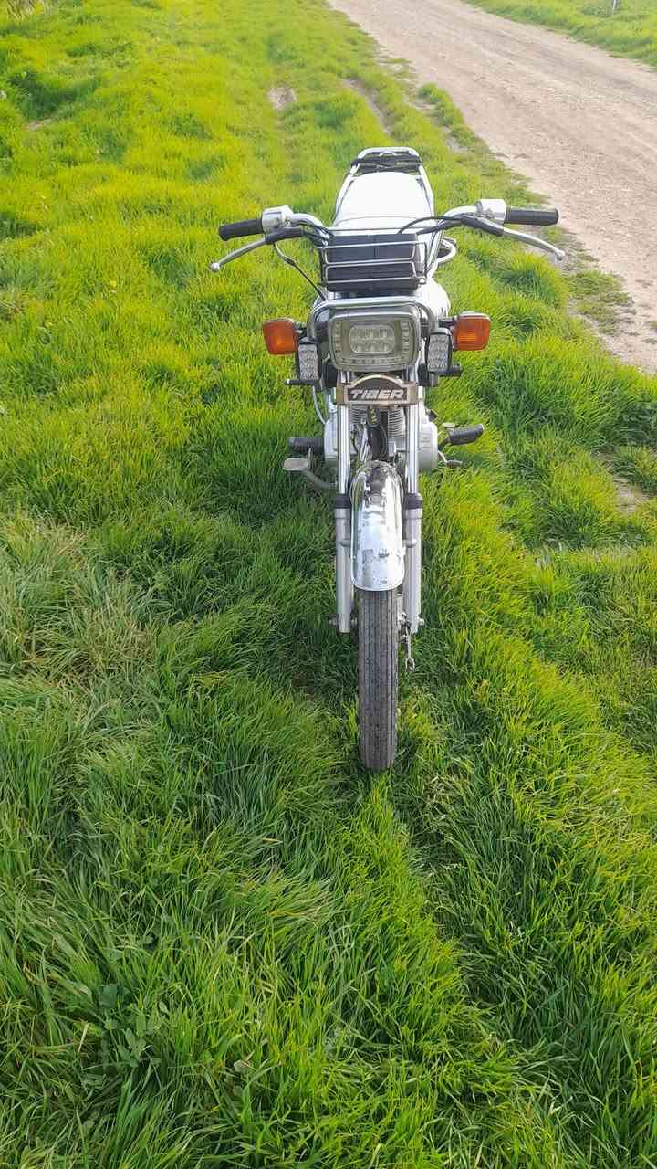 سلام عليكم
دراجة تايكر موديل 2020 شرط من تايه لتايه محرك شرط وضع شركه اسبانه ما مضروب كهربائات كلو شغال منفيس اصلي مال شركه دراجه وضع شركه كلشي ما مبدل بي 
السعر 650 بيها مجال 
***********
