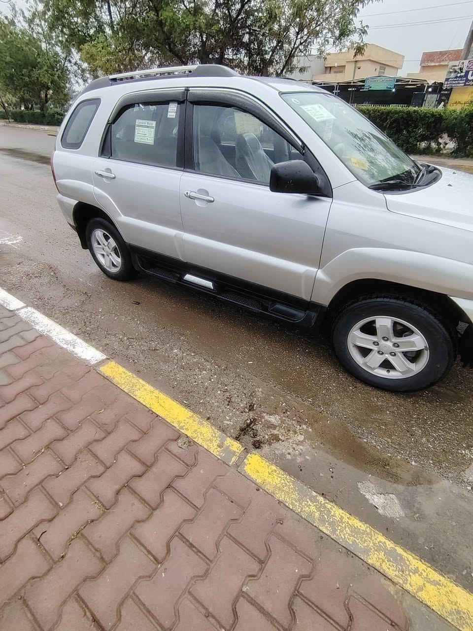 كيا سبورتج 2009 خليجي بيه بنيد صبغ ستة سلندر  مكاني بعقوبة السعر 105 السيارة جاهزة للاخير
مكاني بعقوبة
***********
