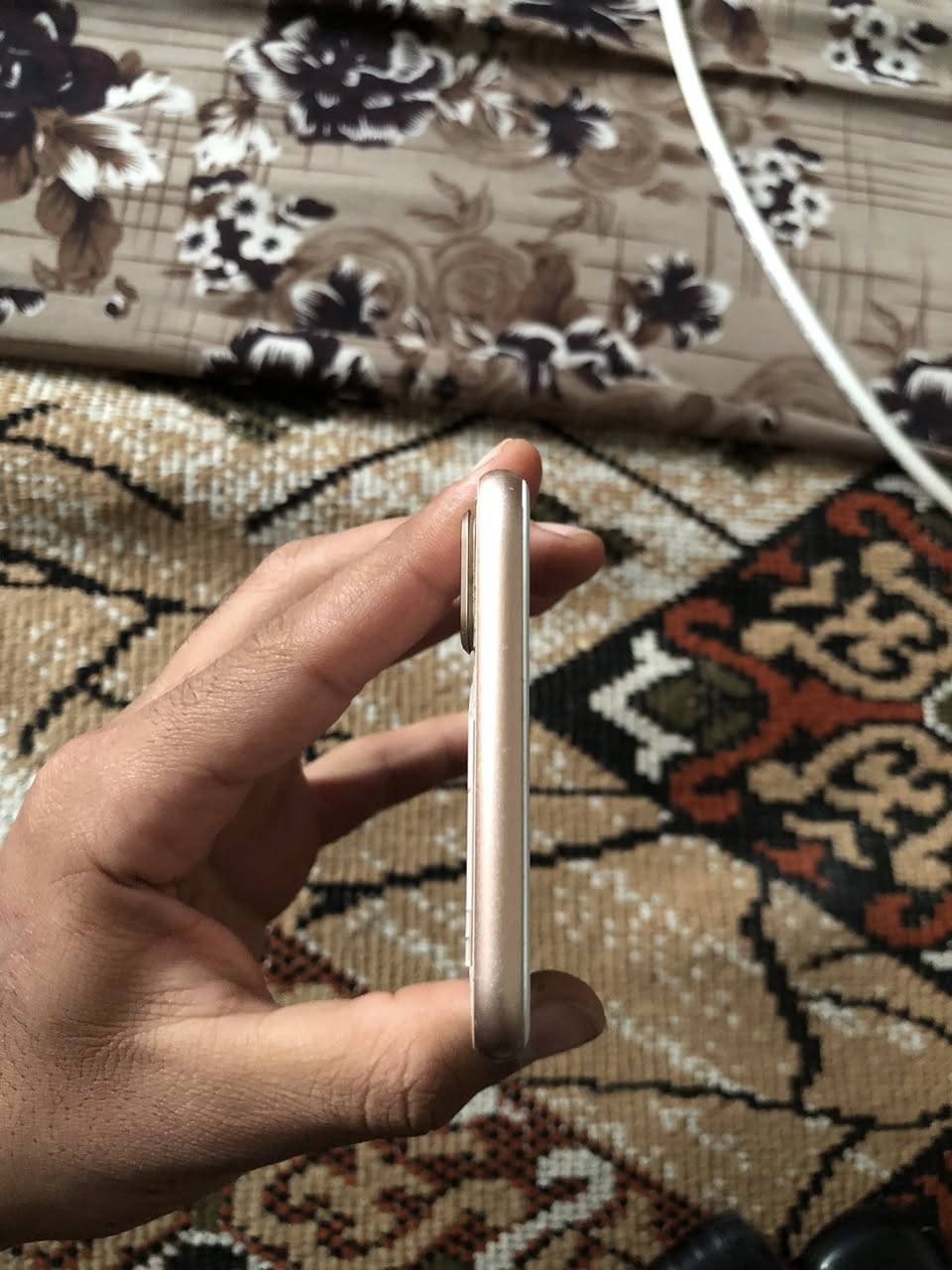 8 بلاس ذاكره 256 بطارية 100 مبدل اصيلية ✅
البصمة شغاله صوت اتصال نت شاشة اصليه 
ميصرف شحن امانة الله فقط الضهر مكسور يتبدل ب10 الف الكامرات وسماعه الفوك واكفات  
 سعره 50 قفل بغداد العبيدي ‭   0773 005 9542
