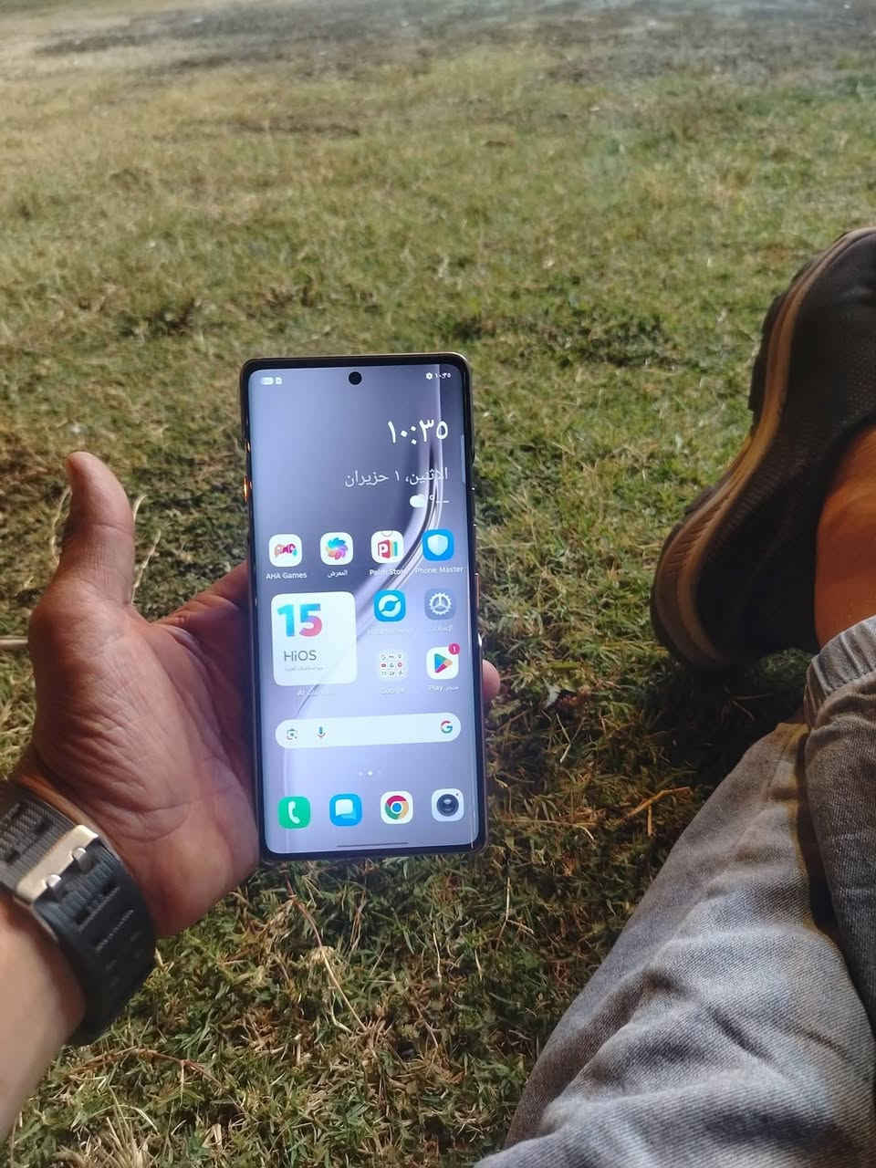 السلام عليكم جهاز تكنو كامون 40برو 5G  ذاكره256 العشوائيه 12+6  جهاز ويا شاحنة الاصليه ميعجبك اعبر المنشور وتلك الاحسن اتصال ***********            السعر   (325 )
