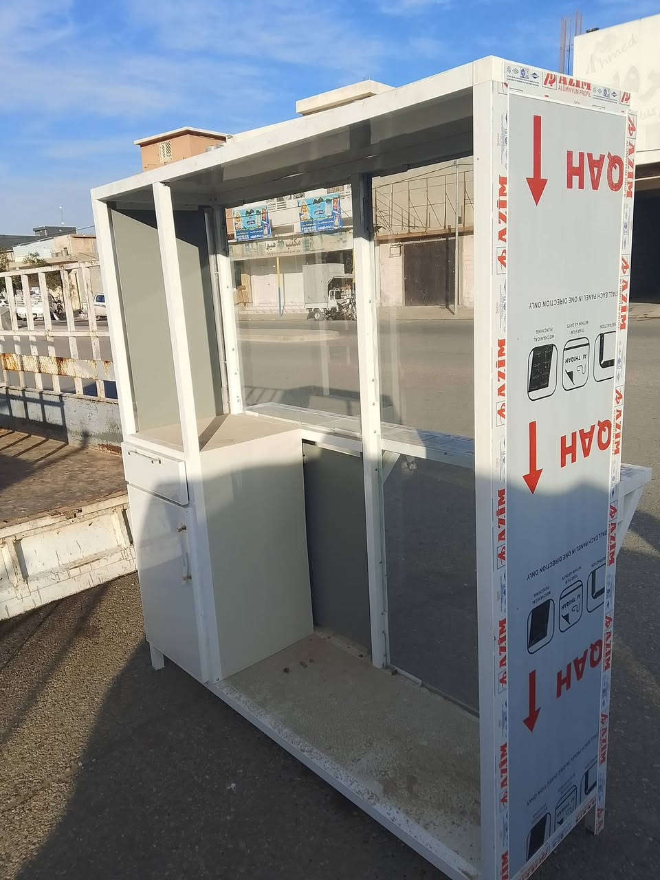 بيع وشراء مواد منزلية كافة قديمة وجديدة استفسار اتصال على الرقم *********** كركوك مخزن  ابوفيصل شارع كورنيش طريق كراج حويجة مقابيل مخزن سلطان2 قرب مشتل
