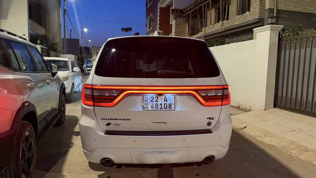 RT2022

‎دوج دورانكو ارتي 

Dodge Durango R/T   .

‎الموديل : 2022  . (وارد امريكي) .
فوللل مواصفات فول عدا رادار امامي 
‎المحرك : V8 . 5.7L  .

‎العداد : 46 الف  .

‎السعر : 320 ورقه وبيه مجال

‎رقم اربيا  .

‎المواصفات:  

‎* تحذير النقطة العمياء . 

‎* حساسات امامية وخلفية .

‎* شاحن هاتف لاسلكي (وايرلس ).

‎* فتحة سقف (سلايد) . 

‎* مقاعد من الجلد مع كنتارا الفاخر. 

‎* مقاعد كهربائية مع ذاكرة لحفظ وضعيات الجلوس. 

‎*  مقاعد تبريد وتدفئة. 
و الخلفيه فقط تدفئه

‎* تدفئة مقود القيادة. 

‎* مقود رياضي مع تحكم كهربائي. 

‎* مصابيح امامية زنون مع LED .

‎* كشافات ضباب LED . 

‎* شاشة 10.1 أنج .

‎* نظام ملاحة (GPS) . 

‎* تشغيل عن بعد . 

‎* ويل قياس 20 أنج . 

‎* صندوق كهربائي . 

‎* بلوتوث تلفون كار بلي .

‎* محدد سرعة . 

‎* كاميرا خلفية .

‎* كير ٨  سرعات شفتات ب الاستيرن  .

‎*جنطه كهرباء 
 . 

مقاعد صف الثاني VIP 
اوتو بارك

الحادث فقط بنيد بدون ايرباك 
الباقي كله سليم صور الحادث موجوده بالمنشور
   للاستفسار ***********
المكان حله
