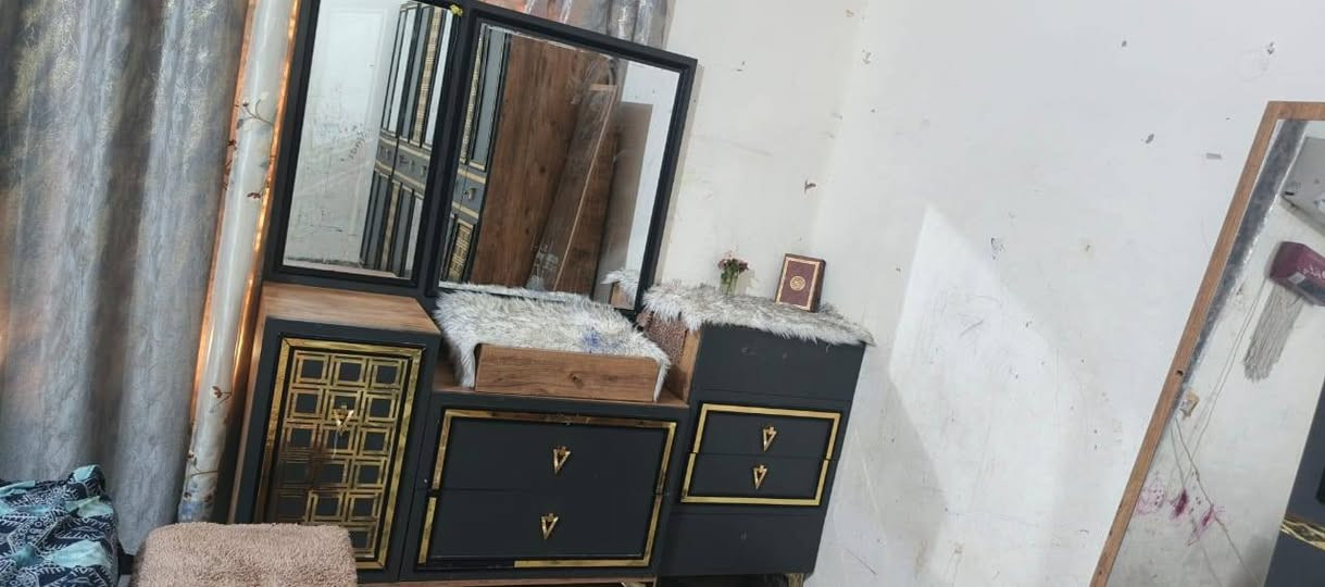 غرفه نوم مرتبه كلش سعر مناسب جدا شراي يتفضل خاص
مكان البطحاء


**إذا كنت صاحب هذا الإعلان وتريد حذفه لأي سبب، رجاءا أرسل رسالة إلى الدعم الفني**