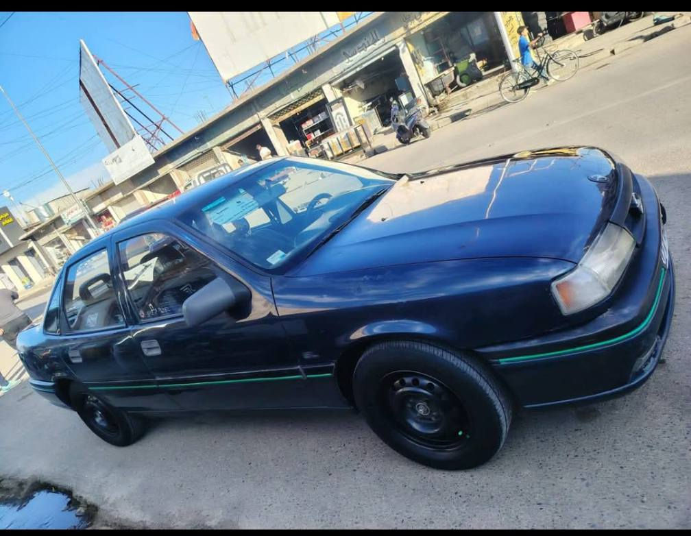 السلام عليكم
اوبل فكترا حجم 16 موديل 1991
رقم نينوى اوربي هزه جديده 🙋 
كابون بانزين ⛽ شرط التحويل 🚦 
محرك وكير شرط كير عادي ✋ 
طخم تاير طخم امامي خلفي جديد 
📢 ضررها دوار ودوست فقط وكدام العين 👀 
🛑#السعر 43$💸 وبيها مجال #العنوان #الموصل 
***********
