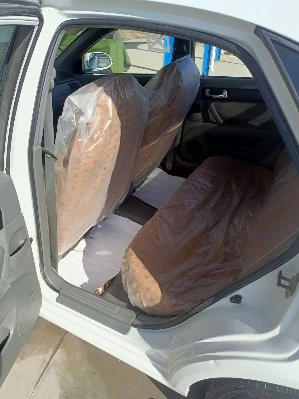 السلام عليكم للبيع اوبترا موديل 10رقم مثنى بيها جاملغ امامي مبدل وصبغ بل دوسه جاهزه  مكينه وكير حداديه تبريد تخم تاير كهربائيات السعر 77 وبيها مجال بسيط لاستفسار ***********
