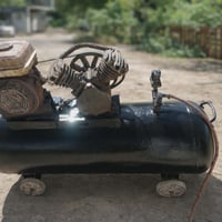 كمبريسر هواء • شغال • حله/ابوغرق