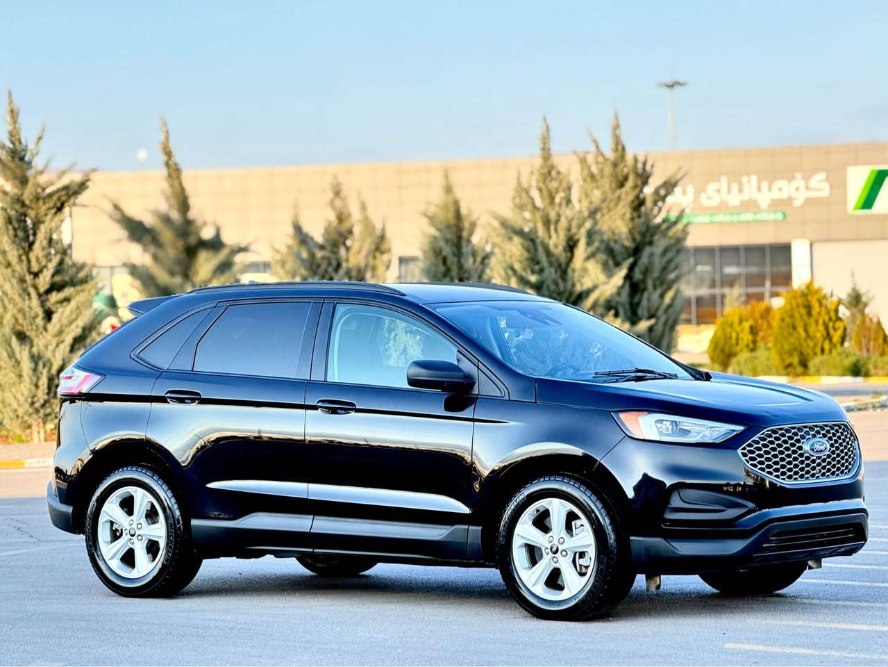 ford edge 2024 
فۆرد ئیدج ٢٠٢٤ 
مەکینە ٤ بستۆن .. 2.0 تۆربۆ 
مواسەفات .. فور ویل .. شاشە تێسلا .. 
سەیارەکە وەک سفر وایە ٧٠٠٠ مایل ڕۆيشتوە 
١ پارچە بۆیاخە بە ناو گرتن 
٣ مانک کاتی لەگەڵە .. 
نرخی ١٦٥ وەرەقە نرخی خوار بازار 
شوین // سلیمانی
***********
***********
«»«»«»@@@«»«»«»«@@@«»«»«»@@@«»@
                              فورد ئيدج ٢٠٢٤ 
محرك ٤ سلندر ..2.0
مواصفات// فور ويل .. شاشه تيسلا 
السياره مثل زيرو ٧٠٠٠ ميل ماشيه 
١ قطع صبغ بدون دواخل 
٣ شهر كاتى ويا 
السعر// ١٦٥
المكان// السيمانية 
***********
*********** السليمانية, العراق
