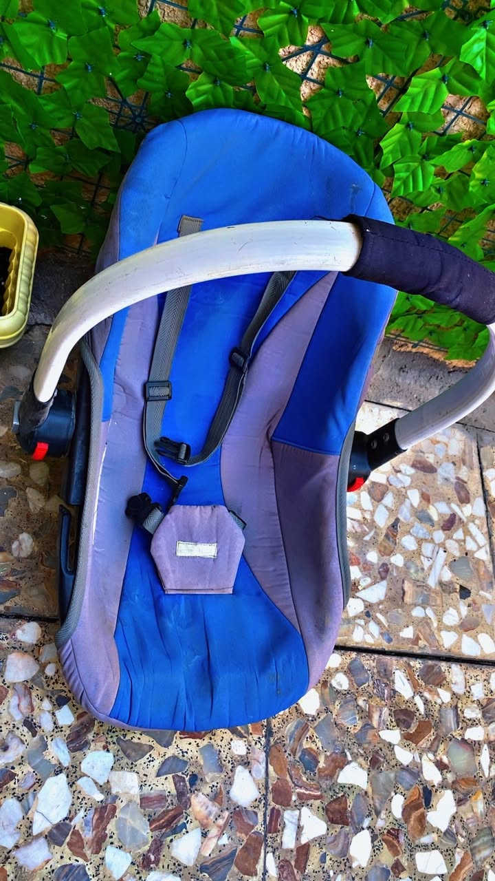 للبيع عربانه حجم كبير جديدة لكن متروكة جانت يرادلها تنظيف بسيط سعرها 80 و كرسي السيارة مستعمل بسعر 20 العنوان بغداد - الغزالية


**إذا كنت صاحب هذا الإعلان وتريد حذفه لأي سبب، رجاءا أرسل رسالة إلى الدعم الفني**