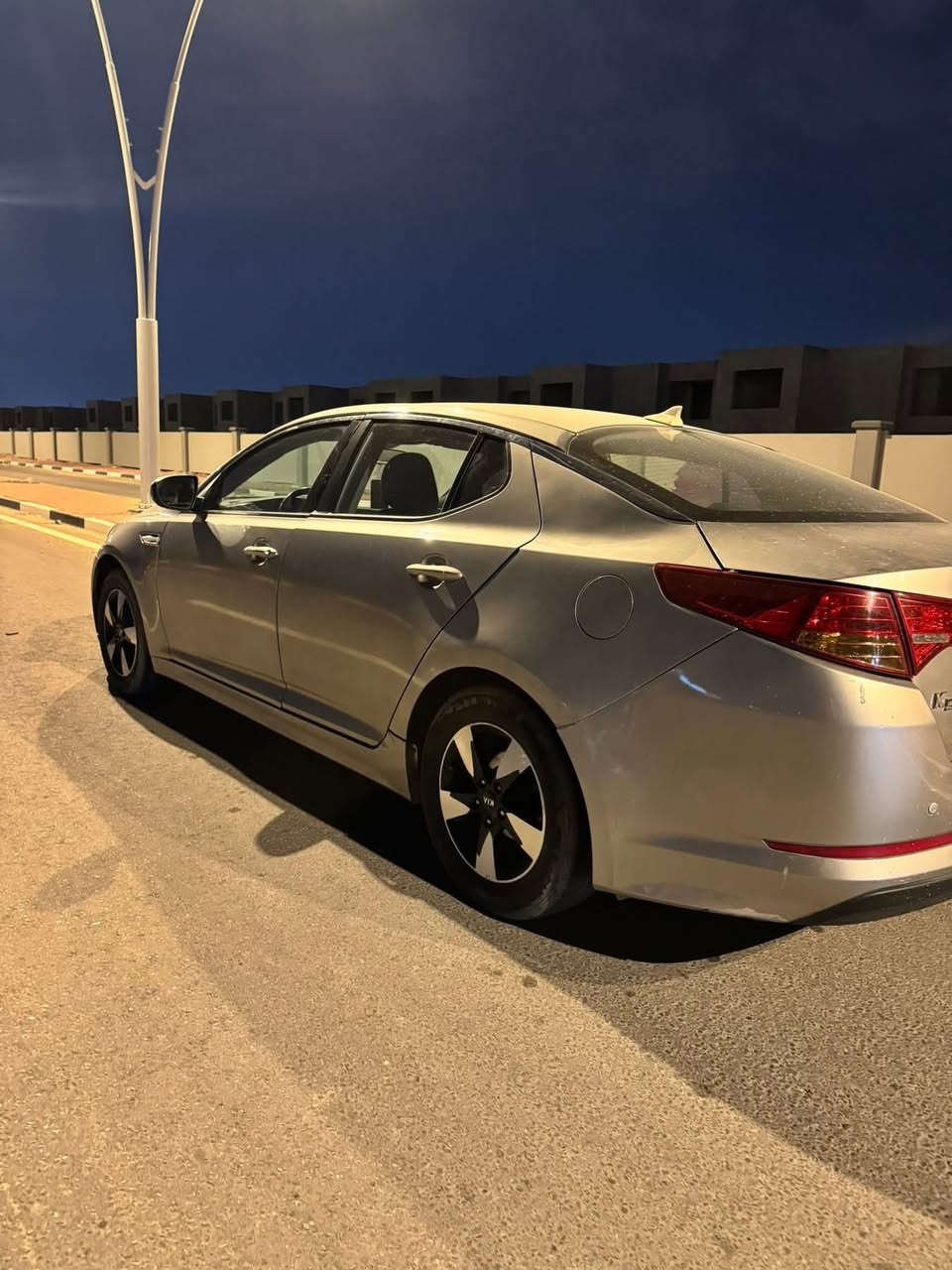 السلام عليكم..k5 ادوات ادوات ارقام شمالي متؤمه طبق الاصل السيارة غاز غاز بلاد جاهزه من كلشي السيارة نضيفه مال بيت السعر 54$ مكاني البصرة
***********
