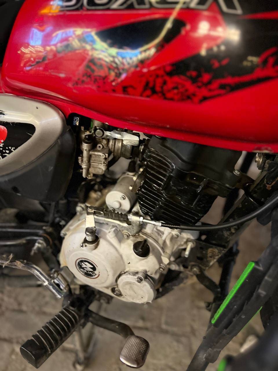 السلام عليكم بوكسر موديل 21 الدراجه نظيفه رايدها مليون 1800 وبيها مجال قليل عنواني بغداد جسر ديالي
***********
