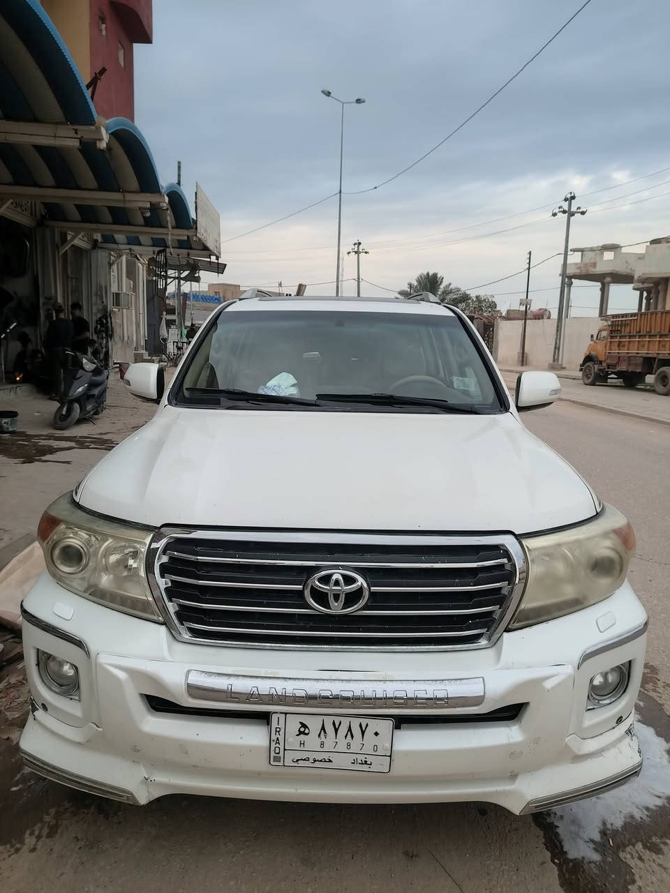 سلام عليكم
للبيع لاندكروز موديل 2009 السيارة مكفوله كفاله عامه كير ومحرك كفاله حداديه تخم تاير جديد سياره لايت زنون عالي ناصي شاشه كامره خلفيه السعر 285 وبيه مجال رقم الهاتف الهاتف ***********
***********
