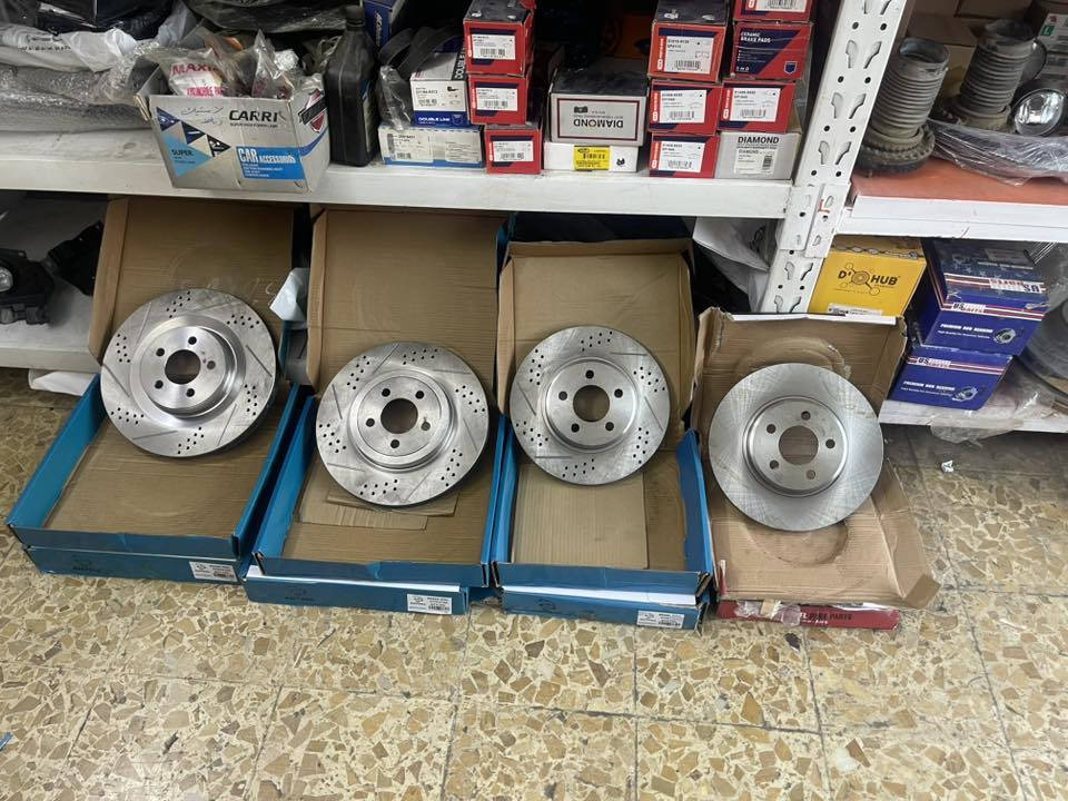 محل البركه
سلام عليكم شباب الطيبه 
عندي هذني الغراض اغلبه عليه عرض و عندي توصيل لكل المحافظات 
للاستفسار مراسلة الصفحه او الاتصال بالارقام التاليه 
***********
***********
*********** 
عنوان المحل اربيل الصناعه الشماليه طريق المصيف فرّع الإطفائيّة مقابل الفرع الرابع
