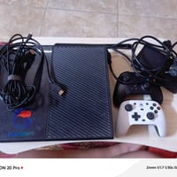 مواصفاته اكس بوكس ون فات نضيف 100% يجي ويا جوستيكين اصليات وحده مال ال...