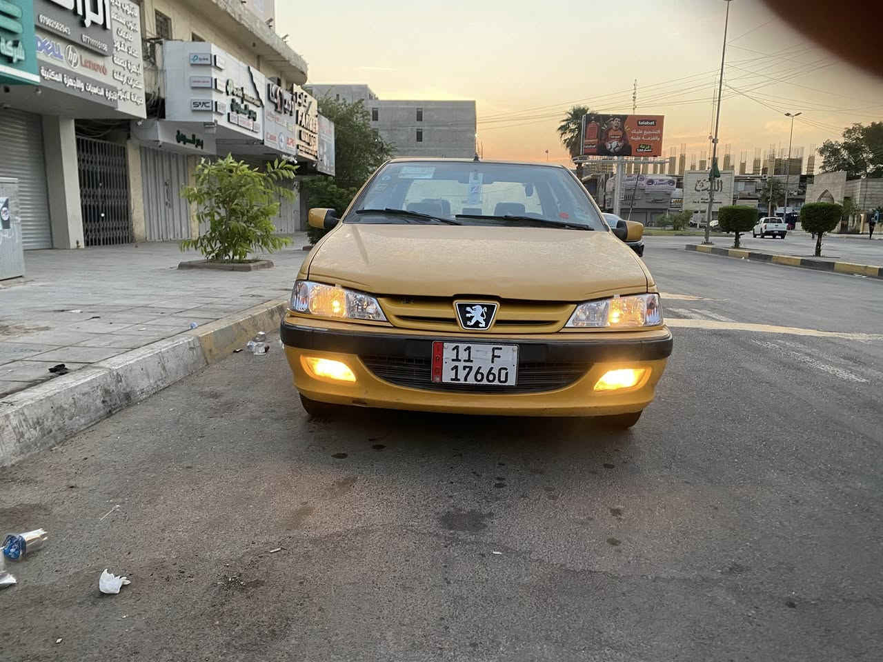 سلام عليكم بيجو بارص موديل 15 مصفره هيئه وغرامات مكينه كير تبريد صدر منضومه غاز كله تمام ومكفول سعرها 44 مكاني بغداد ***********
