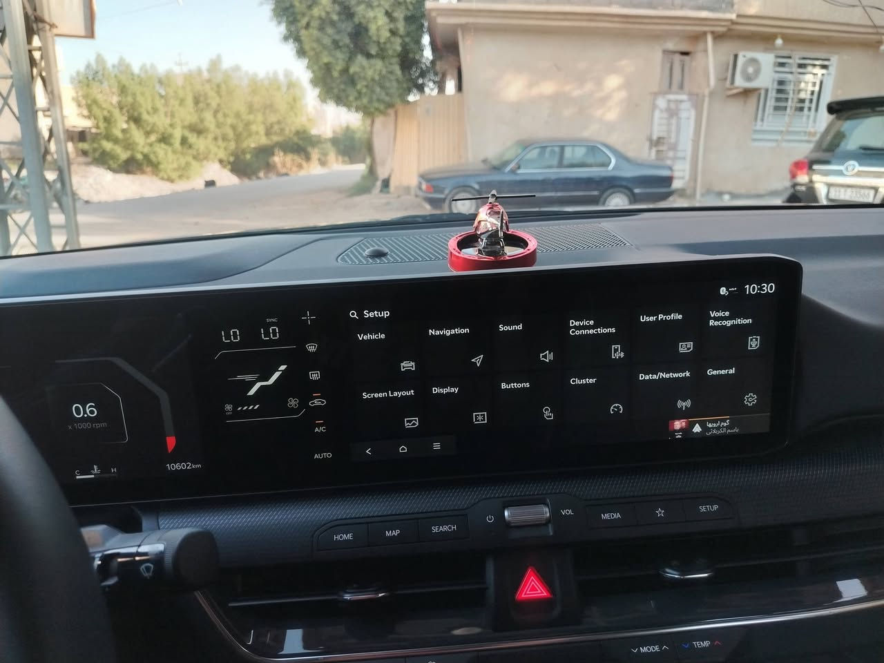 كيا K4 2025
🛑 

محرك 2000cc – بانوراما – فول مواصفات 

تصميم عصري وتقنيات متطورة مع أعلى مستويات الراحة والأمان

▪️ الموديل : 2025

▪️ المحرك : 2000cc

▪️ السعر : 170

✦ أبرز المواصفات 

. سقف بانوراما كهربائي

. شاشة وسطية 12.3 إنش

. شاشة عدادات رقمية 4 إنش

. نظام ملاحة بشاشة 12.3 إنش

. مفتاح ذكي Smart Key مع تشغيل بصمة

. كاميرا خلفية مع خطوط توجيه للاصطفاف

. رادارات امامي وخلفي
. نقطة عمياء

. مثبت سرعة Cruise Control

. أوضاع قيادة متعددة Drive Mode

. نظام مراقبة ضغط الإطارات TPMS

. نظام ABS مانع الانغلاق

. نظام الثبات الإلكتروني ESC

. نظام المساعدة على صعود المرتفعات HAC

. نظام الكبح متعدد التصادمات MCB

. وسائد هوائية أمامية وجانبية وستائر هوائية

. مقعد السائق كهربائي

. مقاعد جلد صناعي فاخرة

. مسند ذراع خلفي مع حامل أكواب

. تكييف عملي 

. مصابيح LED أمامية وخلفية

. إضاءة نهارية LED

. تشغيل أوتوماتيكي للمصابيح

. مرايا كهربائية مع إشارات LED

. جنوط ألمنيوم رياضية 17 إنش

. إضاءة داخلية Mood Light

. شاحن لاسلكي (واير ليس)

. نظام صوتي مع سماعات

. بلوتوث مع أوامر صوتية

. تحكم صوتي من المقود

. عازل لغطاء المحرك

. فئة فول مواصفات بتصميم رياضي حديث

🔹 حادث خفيف وصور الحادث مرفقة بالمنشور ( جاملغ مبدل والبنيد مصلح بدون دواخل شرط و بدون ارباك حتا الدعامية راجعة نفسه 
 ) موضح بالصور

السيارة داخله شهداء بأسمي
مكان السيارة كربلاء السعر.. 170 وقابل التفاوض.. ***********
