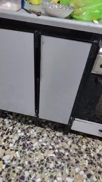 كاونتر البيع السعر 250وبي مجال الرقم 07829831020