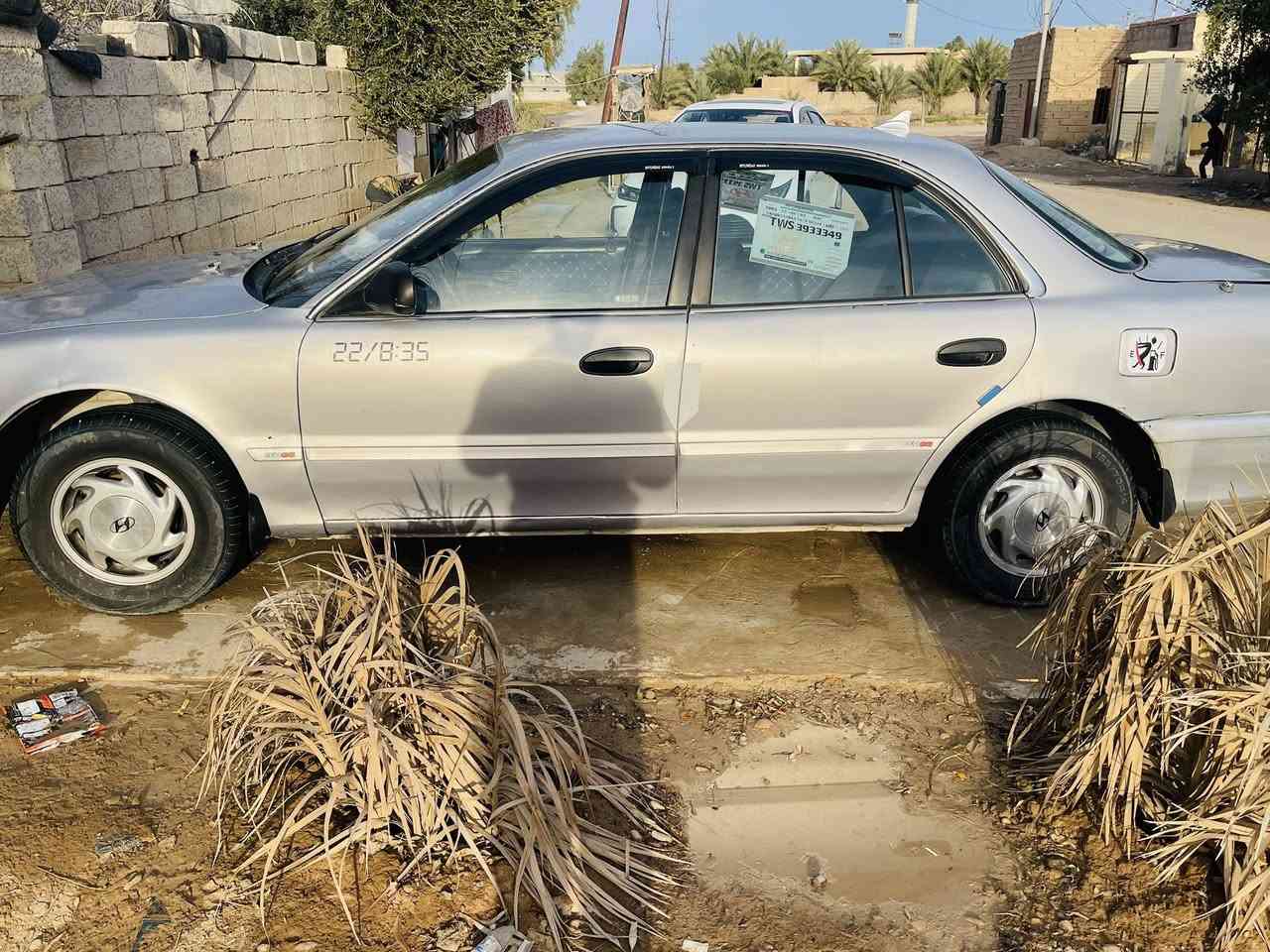 سوناته تو مديل ٩٣رقم ديالئ. سياره نضيفه خير من لله تخم تاير كير محرك كله كفاله ضربه بس دعاميه كل ضرر ما بيها مصبوغه جماليه بس سعر ٤٥وبيها مجال ***********تحويل ثاني يوم سياره باسمي سنويه جديده
