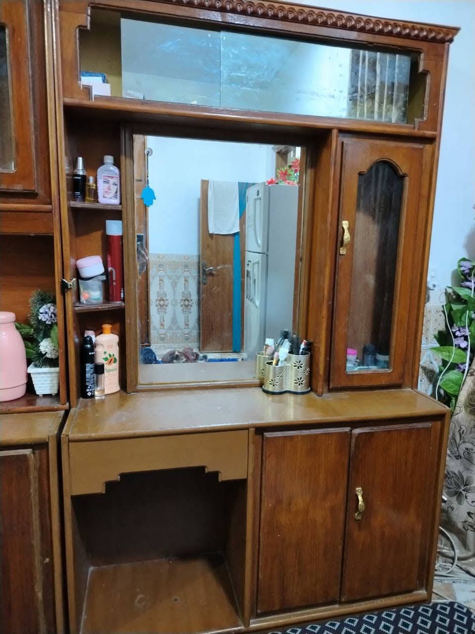 للبيع
غرفة نوم صاج عراقي سعرها 375 الف 
مكانها فلوجة _ قرب نهر فليح


**إذا كنت صاحب هذا الإعلان وتريد حذفه لأي سبب، رجاءا أرسل رسالة إلى الدعم الفني**