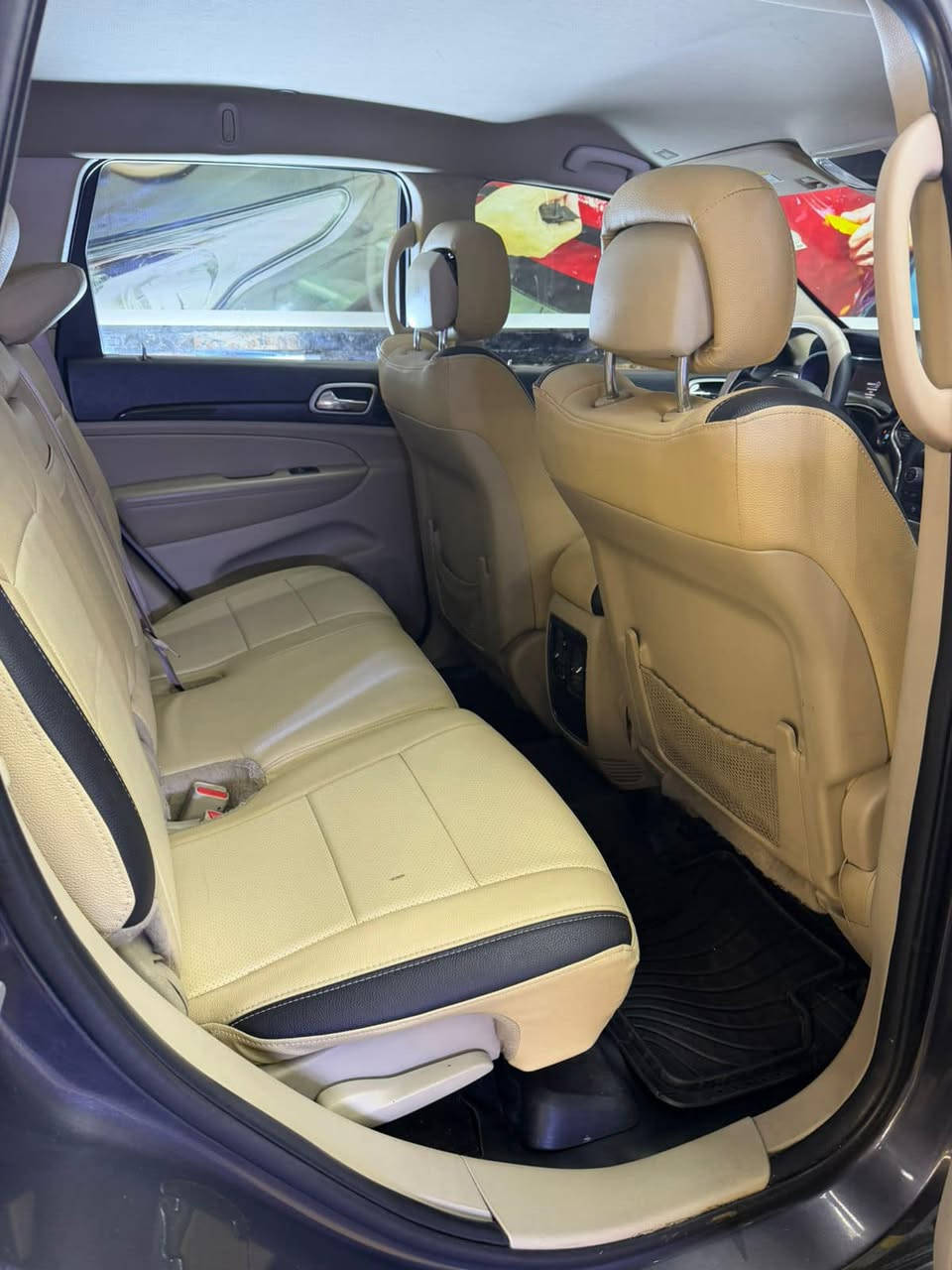 2021 JEEP GRAND CHEROKEE, LAREDO

للبيع
جيب لاريدو وارد امريكي موديل 2021
بدون حادث آكلين 
سيارة ماشية 57 الف ميل
سعر 250 ورقة 
بصمة تشغيل
كشن كهرباء
رادار نقطة عمياء تحديد مسار 
قطعتين تبريد
لايت زينون عالي ناصي
شاشة وكامرة دوارة
رقم اربيل الجديد بسمي
تخم تاير جديد 
السونار مرفق
مكان السيارة بغداد الكرخ الاعلام
الإتصال ***********
