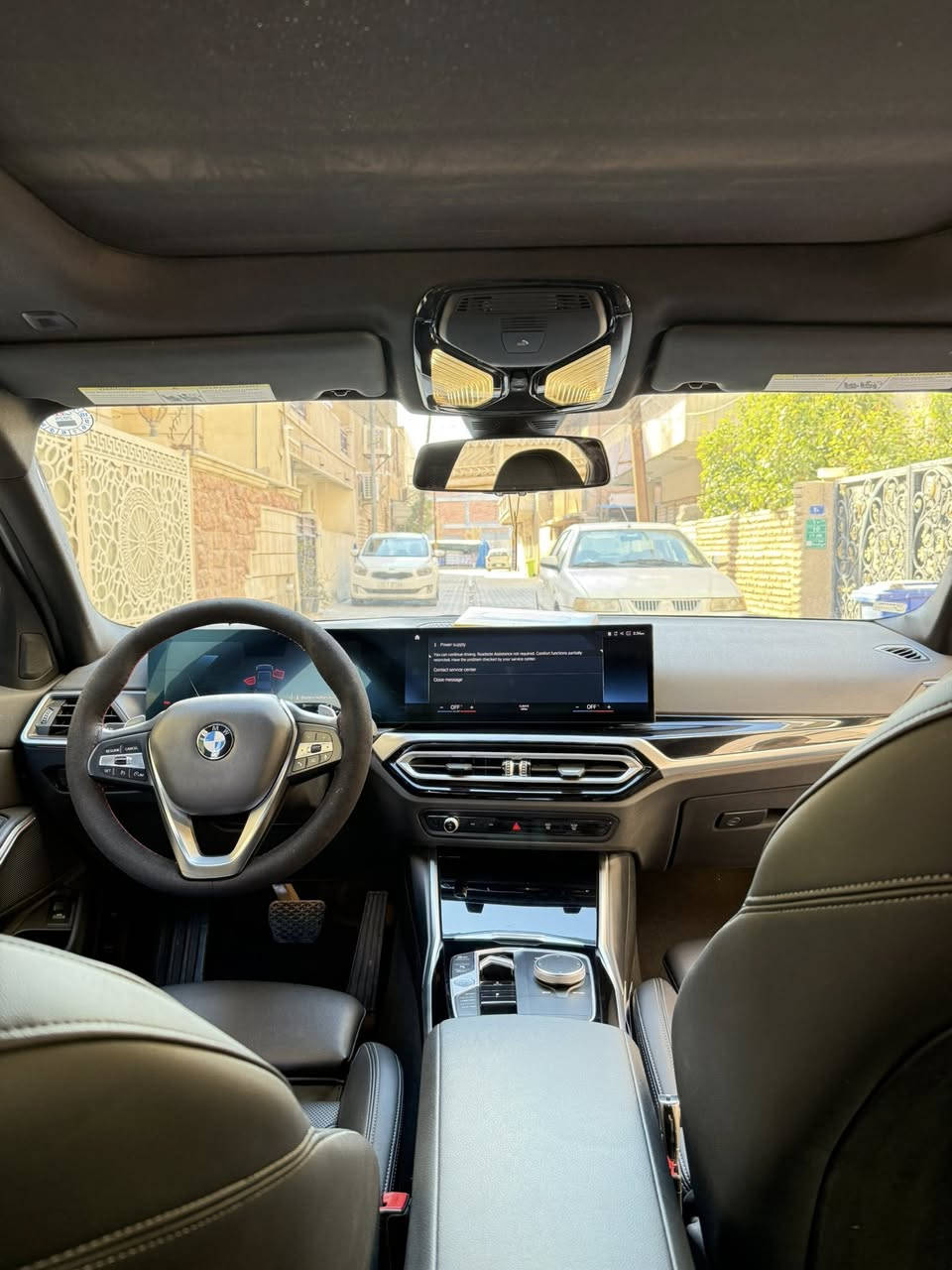 السلام عليكم شباب
للبيع Bmw 330i
موديل 2024
ماشيه ١٩. الف 
بدون صبغ بدون تبديل فقط بارد 
السيارة حادثها فقط بارد باب الصدر 
كت ام فول 
اربيل باسمي 
عارضها ب 32ونص بيها مجال بسيط 
***********
