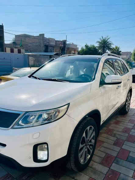 السلام عليكم 
كيا سورنتوا 2015 خليجي مكفوله كفاله عامه 
من الصبغ والتبديل والضربة بيها بس ربع دعاميه اماميه صبغ وبارد بالباب الخلفي شي بسيط ع كد اصبعين 
الموصفات فول الفول 1/1 
بصمة ابواب وتشغيل
ستة سلندر٣٥٠٠ حجم المحرك
7راكب 3قطع تبريد مري شفط حساس امامي خلفي مري شفط اشاير بالمري لد امامي خلفي كشن كهرباء خزن ميموري تدفئة تبريد 
بردات خلفية رقم بغداد الجديد بأسمي هزه جديده 
السياره خير من الله مال بيت 
المكاني بغداد 
السعر ١٩٤وبيها مجال بسيط 
رقم الهاتف *********** بغداد
