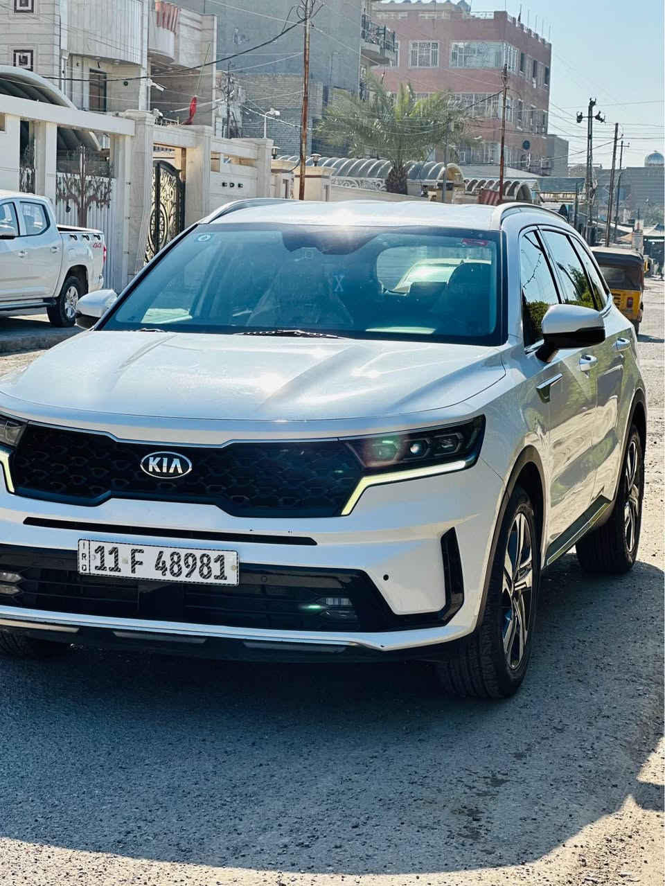 سيارة نوع سورنتو (خليجي )موديل 2021 
السعر 233$ $ بيه مجال بسيط كلش 
رقم بغداد جديد (11) تحويل ثاني يوم 
فول موصفات عده البنوراما سياره 6 سلندر سبعة راكب 3 قطع تبريد مري شفط جنطه كهربائي  كامرة حساسات  شاشة كبيرة كشنات جلد 
صبغ بيه فقط جملغ الأمامي وجملغ خلفي فقط الباقي مكفول سونار منشور  سياره كير مكينه حداديو تبريد كفالة 
السعر 233$ بيه مجال بسيط ماكو هيج سعر 
عنوان بغداد 
رقم تليفون *********** شمشمل, السليمانية
