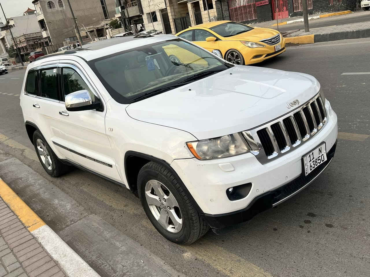 جيب لاريدو لمتدد
موديل 2013 خليجي فول مواصفات 

  السياره مكفولة عدا شبر صبغ بالجاملغ الامامي مواصفات فول 

صدر امامي جديد زوج تايرات جديد 

سقف بنوراما 

تحكمات ستيرن 

كشنات امامي كهرباء 

مري قلاب 

رقم بغداد دولي 

سنويه جديدة بأسمي تحويل مباشر 

السعر 180

مكاني بغداد 

للاستفسار خاص


**إذا كنت صاحب هذا الإعلان وتريد حذفه لأي سبب، رجاءا أرسل رسالة إلى الدعم الفني**