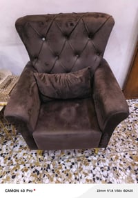 طقم ١٠ مقاعد • بلا أضرار • بغداد