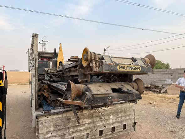 سلام عليكم 

يوجد لدينا رافعات حاويات كافه القياسات موحوده

 المكان بغداد

الاستفسار ***********
