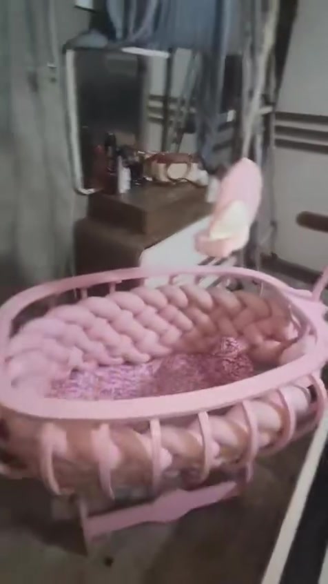 كاروك اطفال ب100 وبيه مجال وكلشي واضح بالفيديو  
المكان حي الجامعة


**إذا كنت صاحب هذا الإعلان وتريد حذفه لأي سبب، رجاءا أرسل رسالة إلى الدعم الفني**