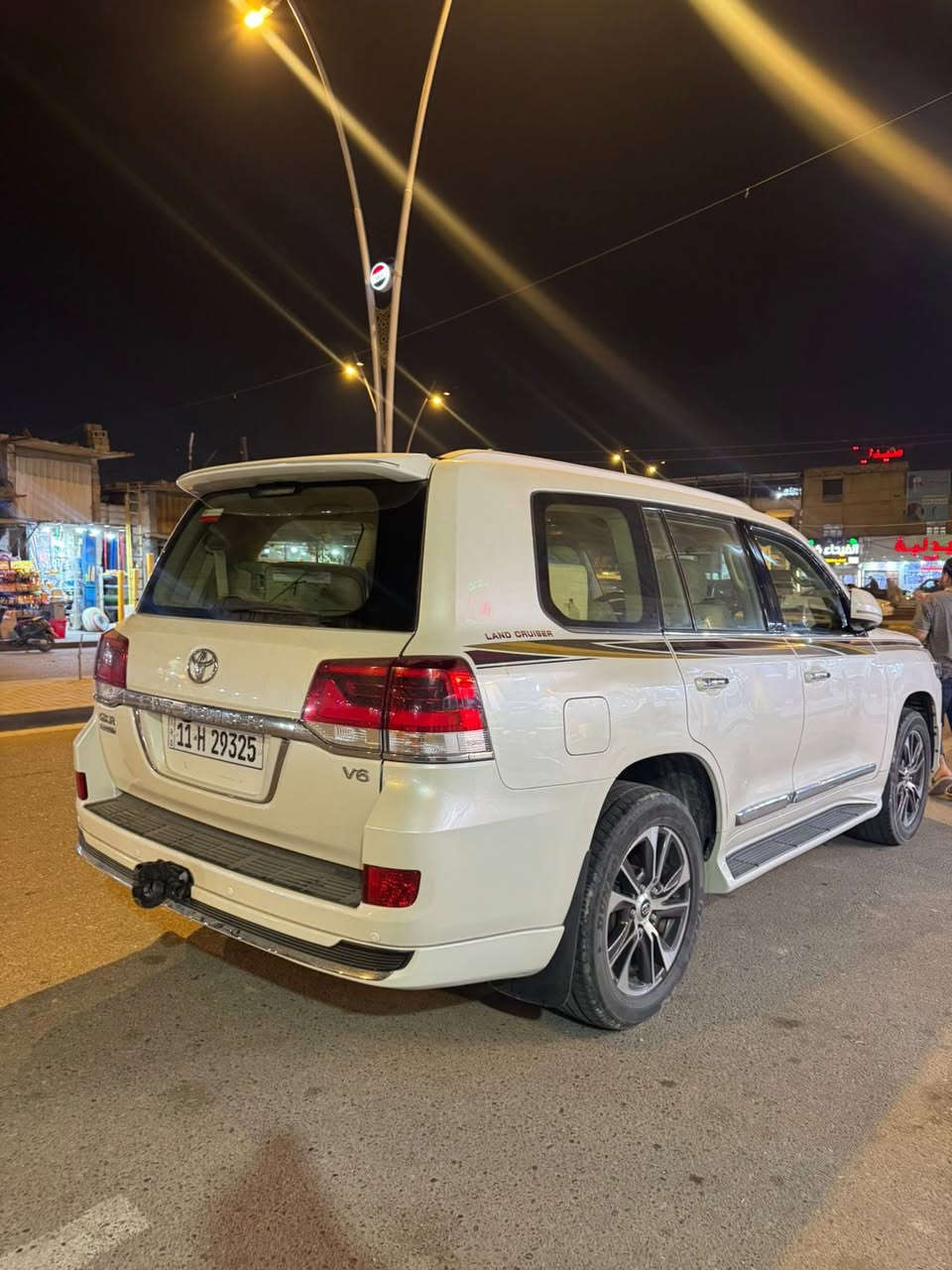 سلام عليكم 
لاند كروز موديل 20 سياره مكفوله كفاله عامه ماشيه 95 الف سياره بريميه وجديده بمعنى الكلمه وسياره 6 سلندر واي استفسار اتصل ***********
العنوان بصره وتحويل ثاني يوم
