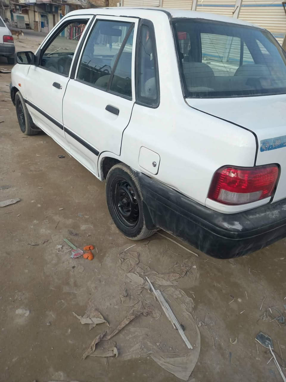 السلام عليكم
سايبا للبيع 2014 خصوصي  بيها جاملغ الخلفي بي ضربه ومصلحه هاي الصوره وسياره أحله من الصوره ومالكها يريد مداور حداديه نضيفه كير ومكينه خير من الله رقمها قادسيه سنويه صاقطه بل 21  

السعر 28  وتجي تكلب وتقنع وبل خدمه مكاني النجف حي الشرطه ***********
