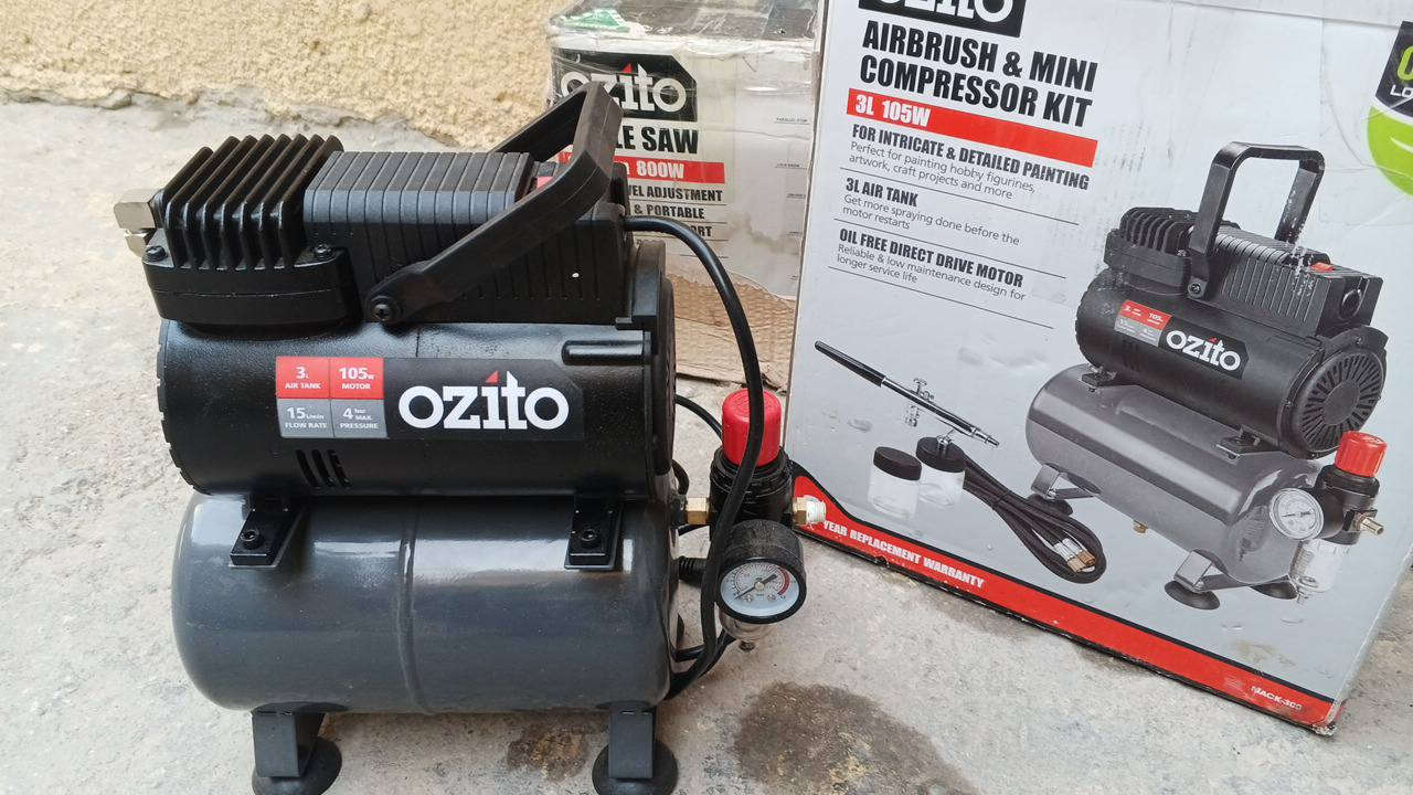 السلام عليكم
كمبريسر صغيرة جديدة لاصحاب التكحيل واعمال النحت واستخدامات اخرى متعدده
حجم ٣ لتر
تعمل بقدرة ١٠٥ واط
استرالي ماركة اوزتوا كاملة ملحقاتها مثل الصورة
السعر ٨٠  الف والتوصيل مجاني
الحجز على الخاص او الاتصال على الرقم
 ⁨7734193176⁩0


**إذا كنت صاحب هذا الإعلان وتريد حذفه لأي سبب، رجاءا أرسل رسالة إلى الدعم الفني**