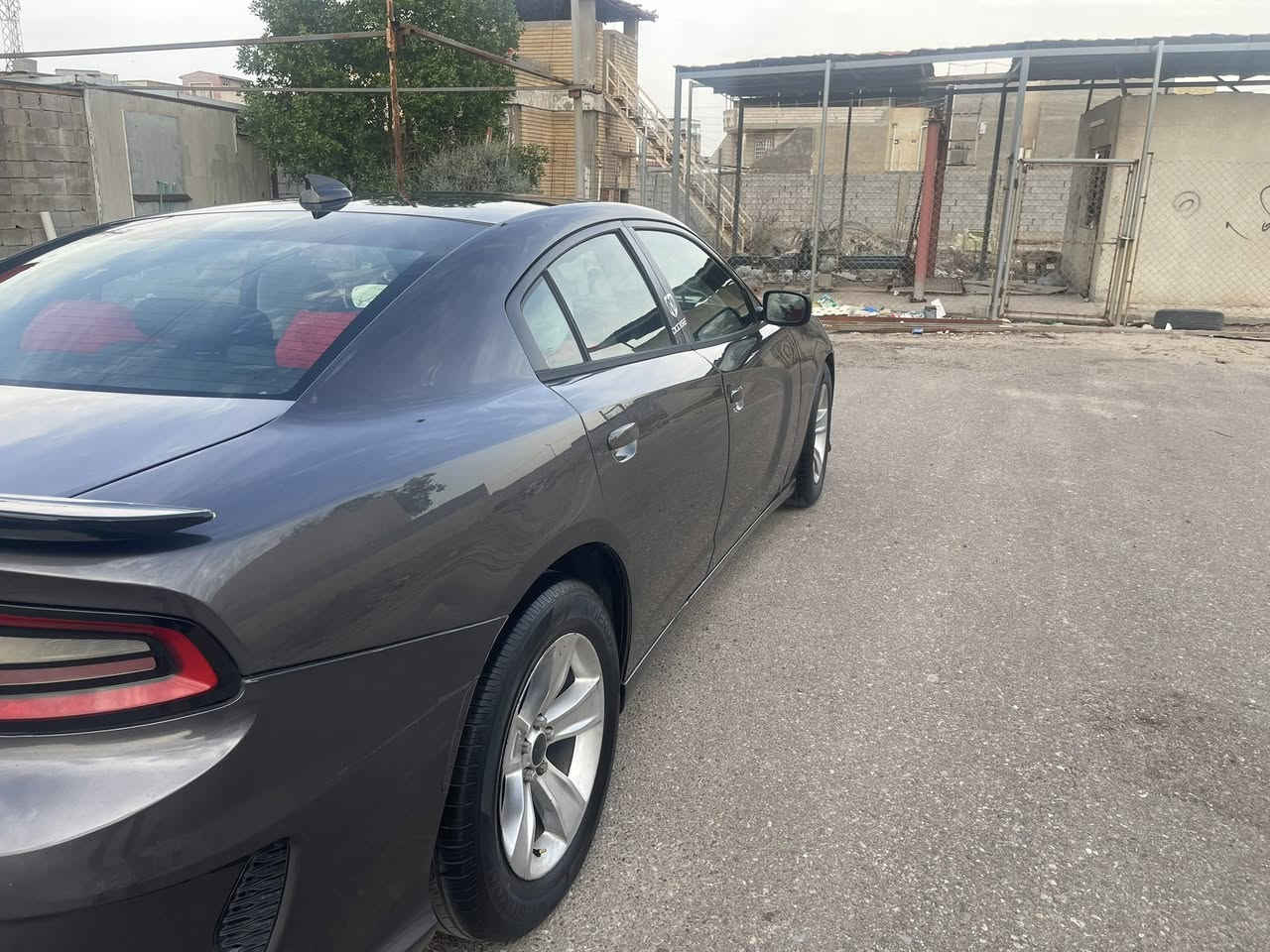جارجر 16 اصل3600 بنيد وجاملغ  السعر 170 بيع او مراوس رقم ذي قار تحويل ثاني يوم ***********
