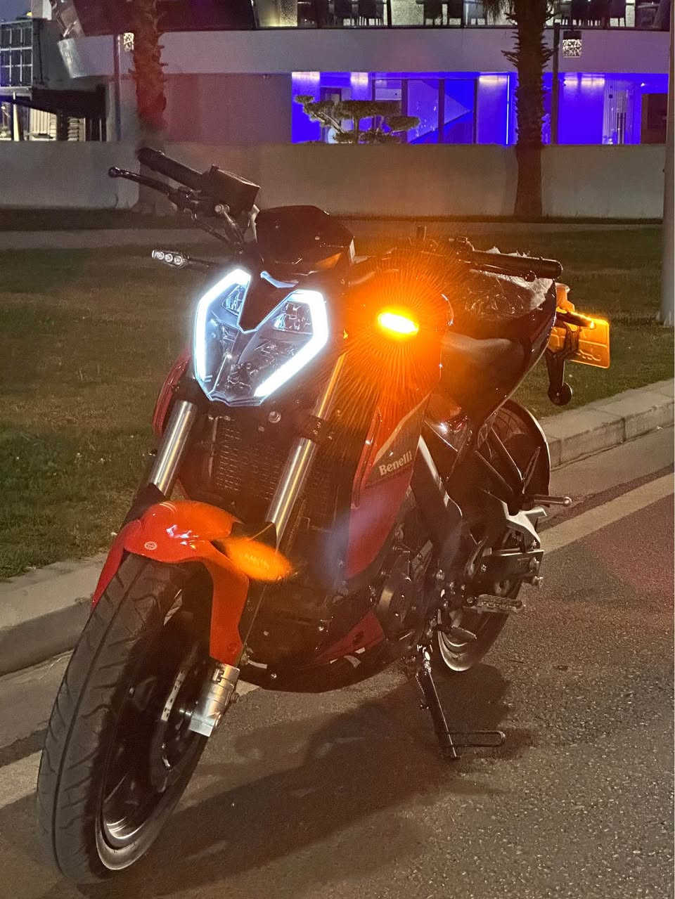 رەقەم و سەنەوی جاهز ، زۆر زۆر پاک و خاوێنە لە هەولێرە 
پەنجەمۆر بە شەرت ، مەعاملەکی کام تێدایە ، بۆ زانیاری زیاتر نامە لە واتساب بنیرە بنوسە benelli 
ئەگەر نا وەڵام نادریتەوە بەرێزان ، *********** Singapore
