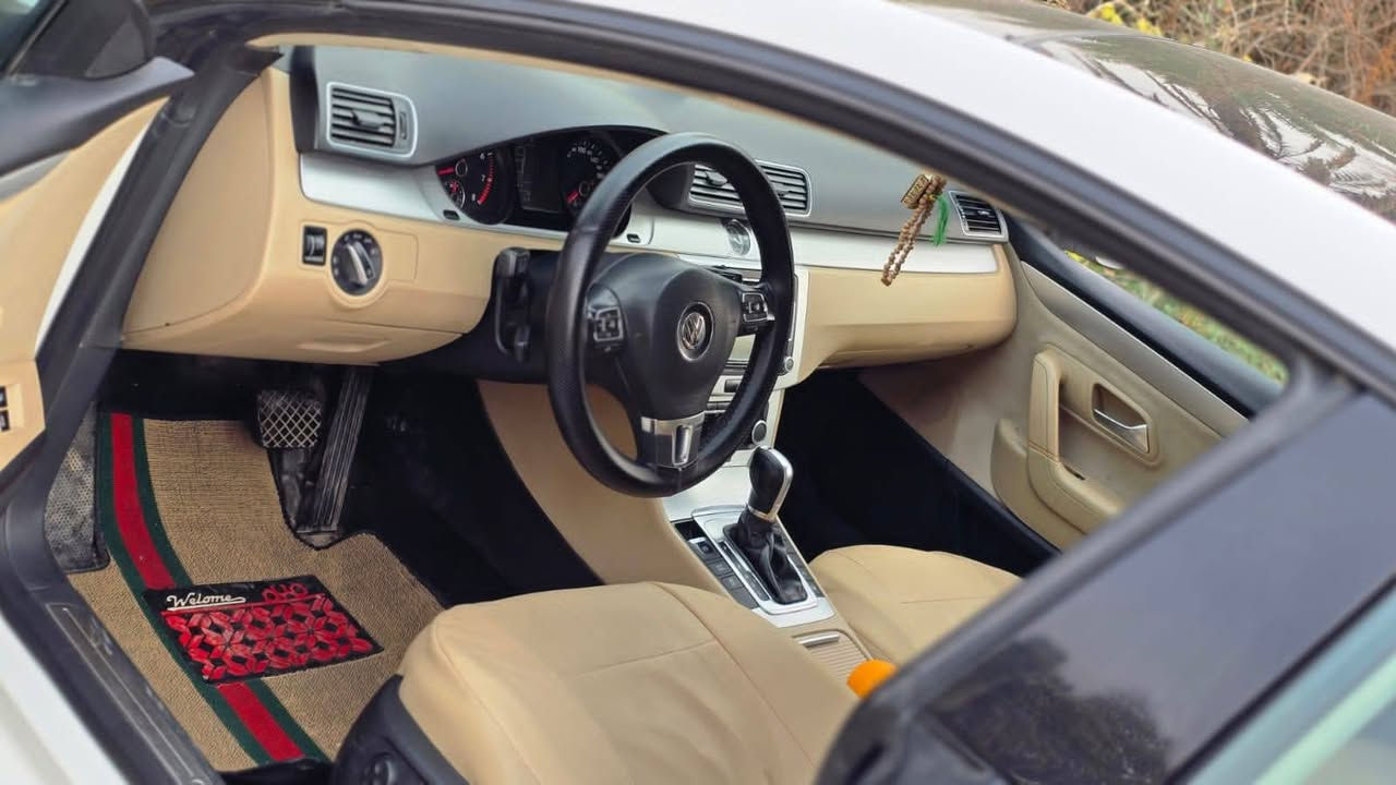 🤍فخامة ألماني 🤍
🫡 فولكس واكن باسات
سنه الصنع.      2014
الكير.             ممتاز
صدر.              ممتاز
لون المركبه.   أبيض 
رقم المركبه.   أربيل
وارد.             خليجي
كفاله.            صبغ 

 مواصفات المركبه 
            بصمه.           
       فتحه سقف 
       شاشه كبيره
12 سماعه من طراز فاخر 
       مقاعد جلد 
     تبريد قطعتين 
        أوتو هولد
       مثبت سرعه 
        مانع تزحلق 
  حساسات امامي خلفي
      زراكه مازدات
   هاند بريك بصمه
       لايت أوتو
 الكير 6 نمر المرغوب
 المحرك 2000 تيربو        
والكثير من مواصفات لم تذكر 
الاستفسار  *********** واتساب
السعر 95  وبيها مجال
